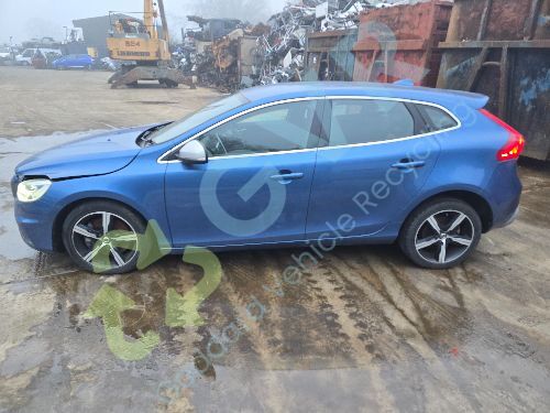 VOLVO V40 T3 R-DESIGN MK3 (525) 2012-2016 Rear Tail Light Left Side